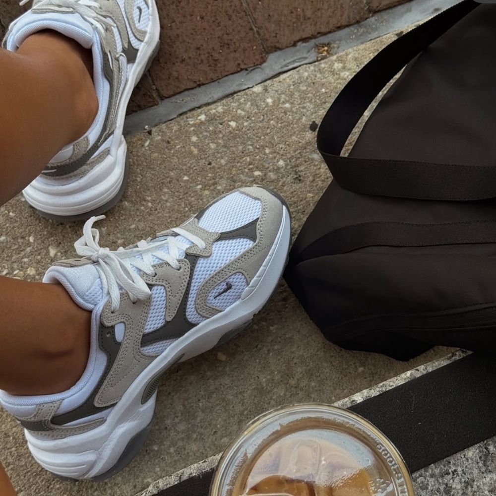 Nike AL8 Women’s Sneakers